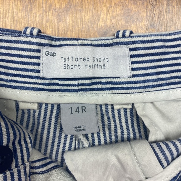 Gap striped shorts - Picture 2 of 3